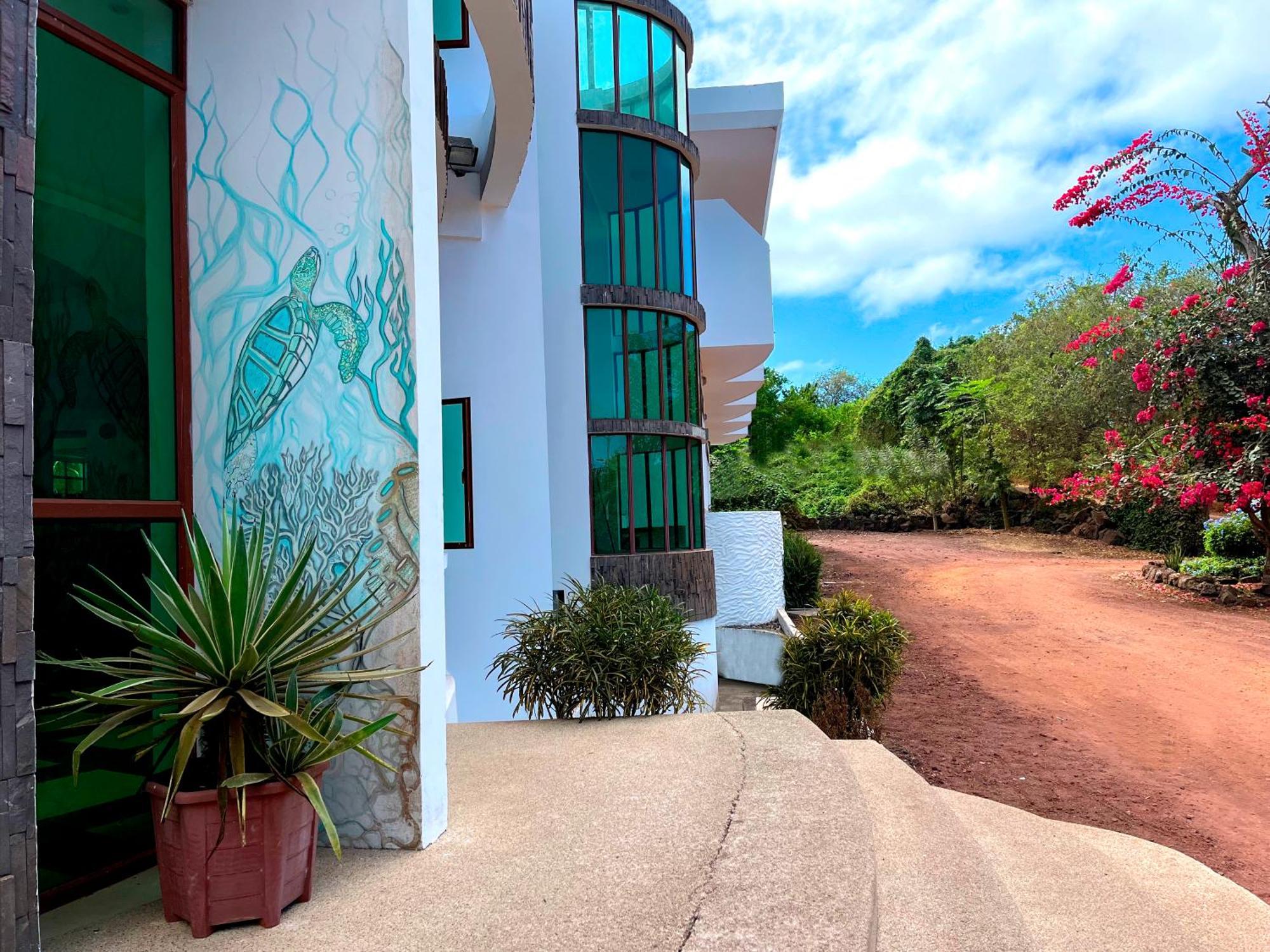 Hotel Tortuga Bay - Galapagos Puerto Ayora  Buitenkant foto